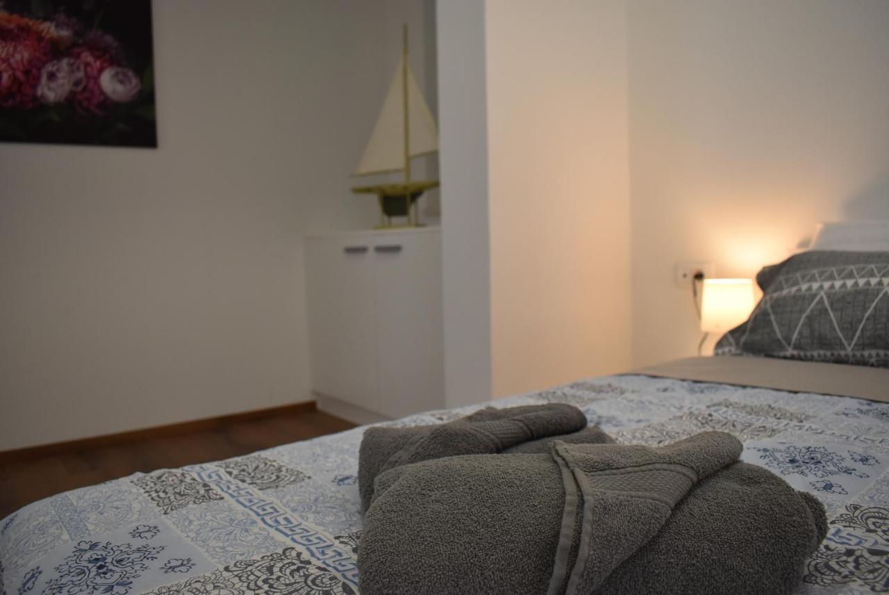 Apartment Aci Marina Rab Banjol 외부 사진